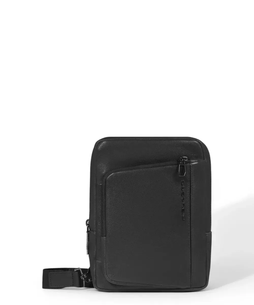 Borsello Uomo a Tracolla in Pelle Piquadro con Protezione RFID