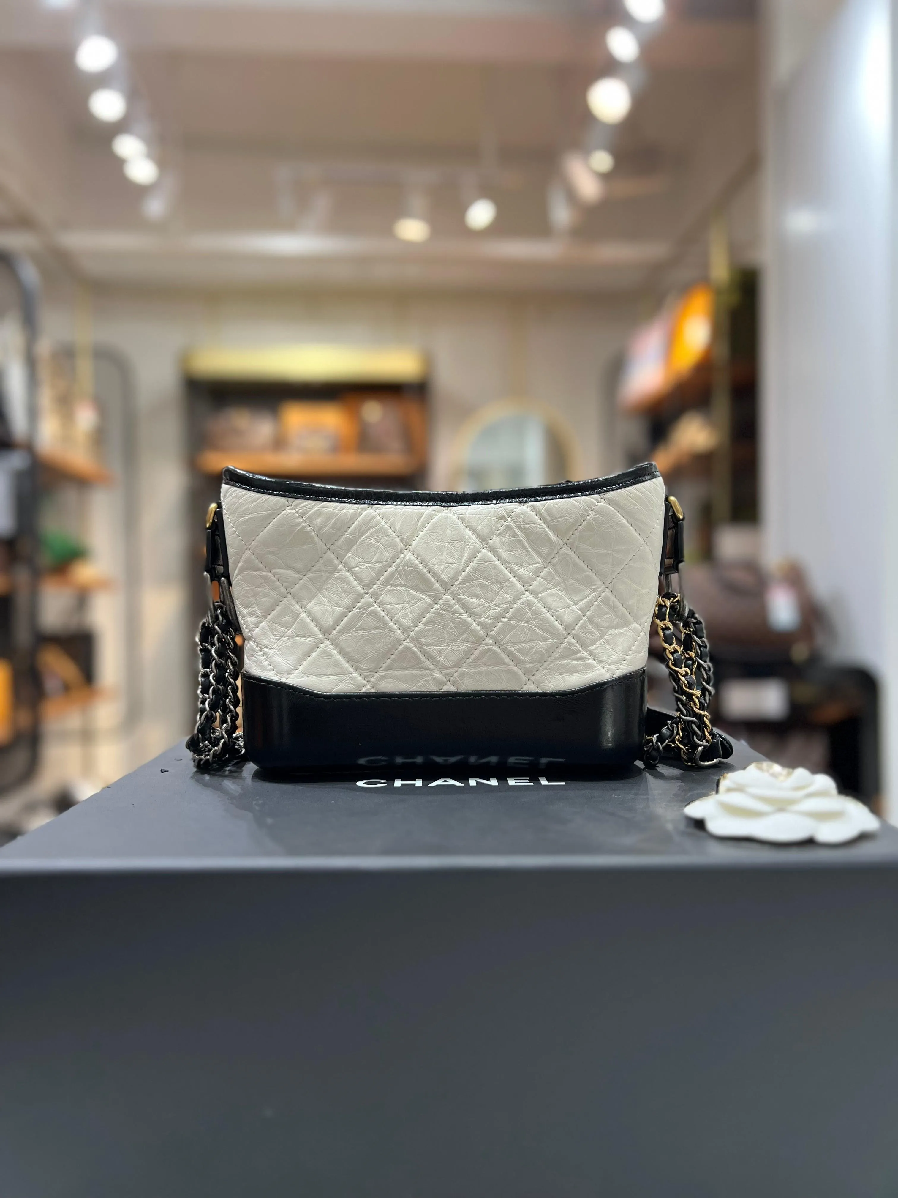 Full Set As New Microchip CHANEL Small Gabrielle Hobo Quilted Calfskin Black White Bag For Women's Sling Bag