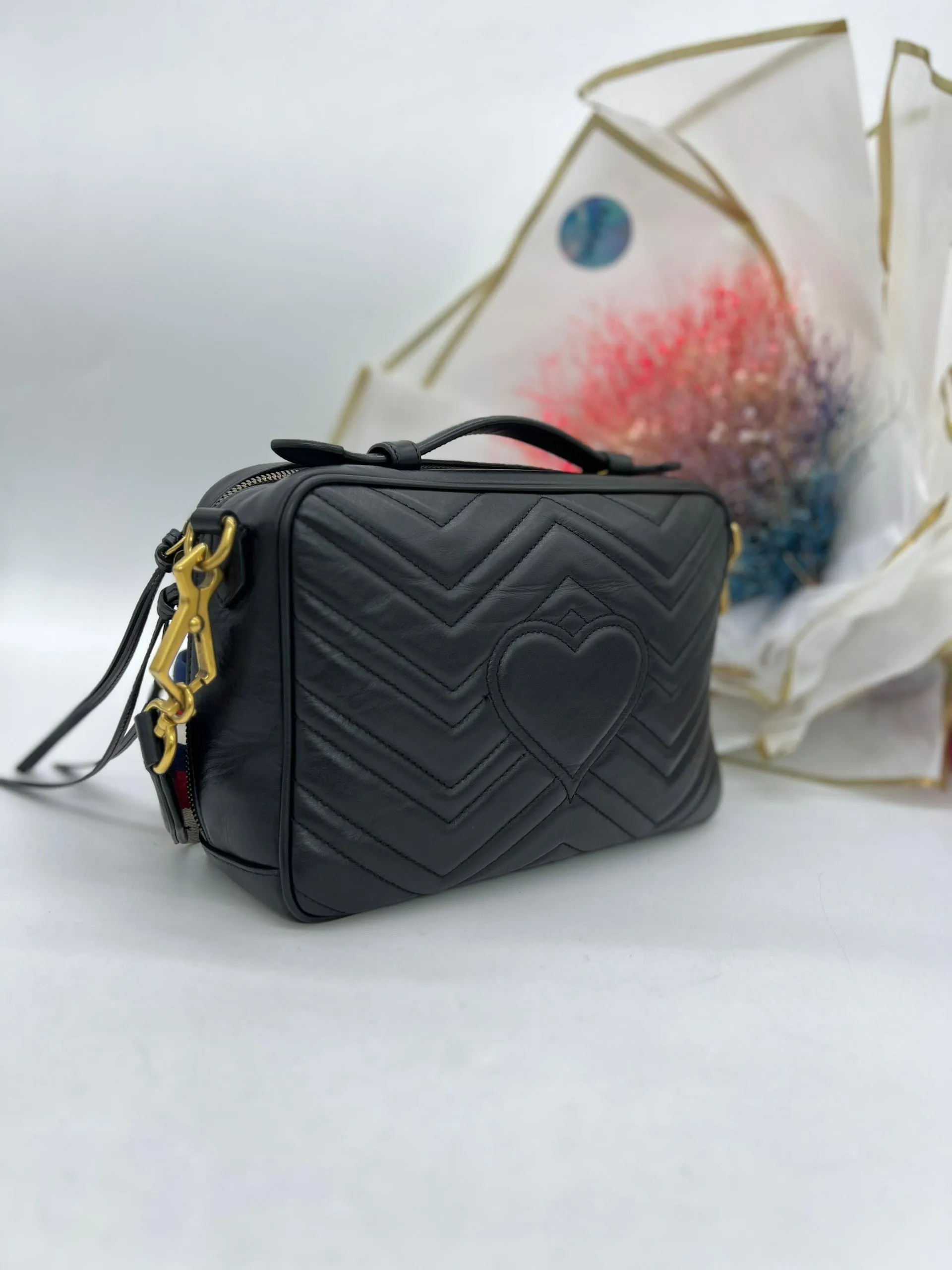GUCCI GG Marmont ZIP Around Top Handle Camera Bag -Black