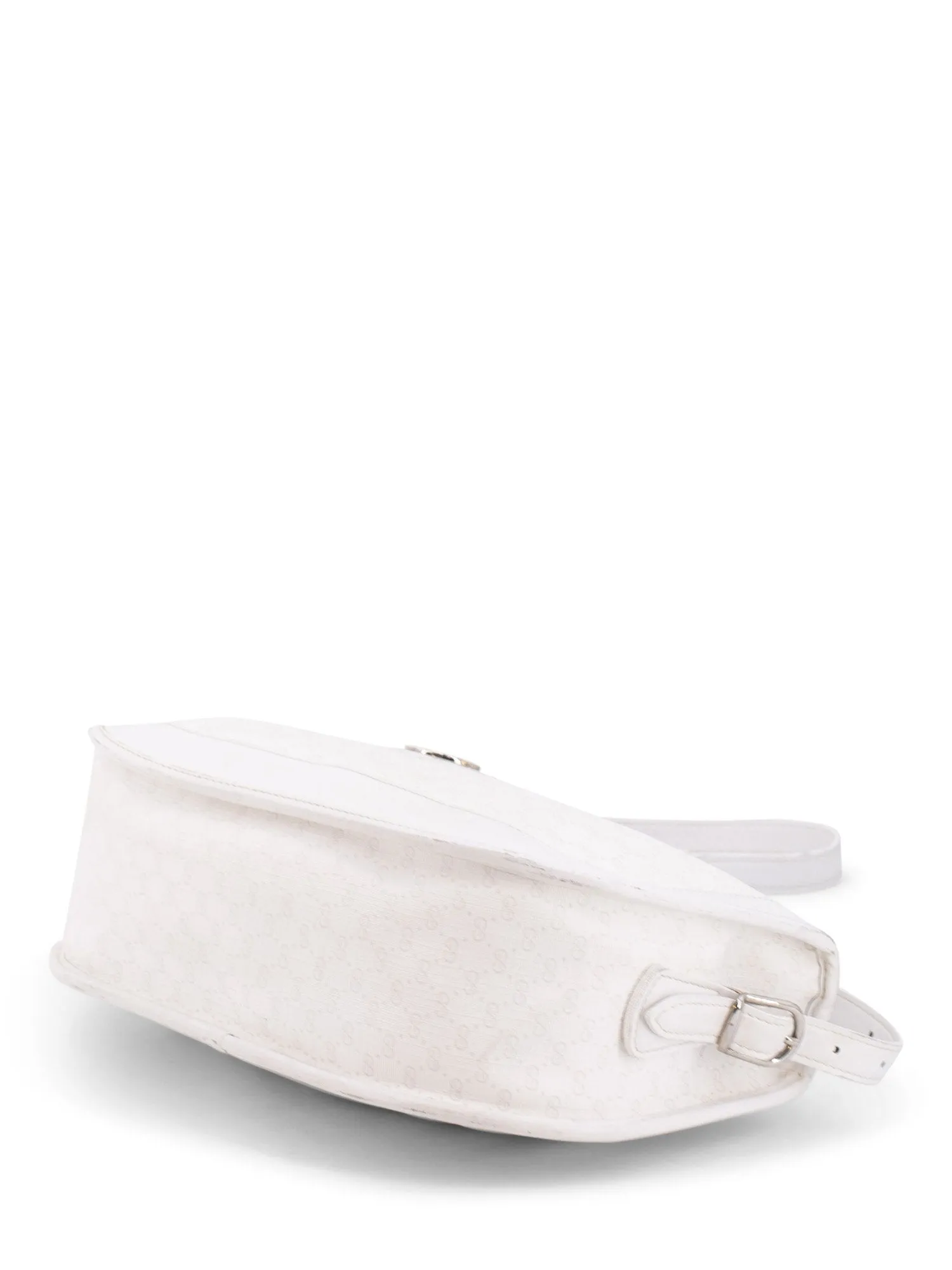 Gucci GG Supreme Messenger Bag White