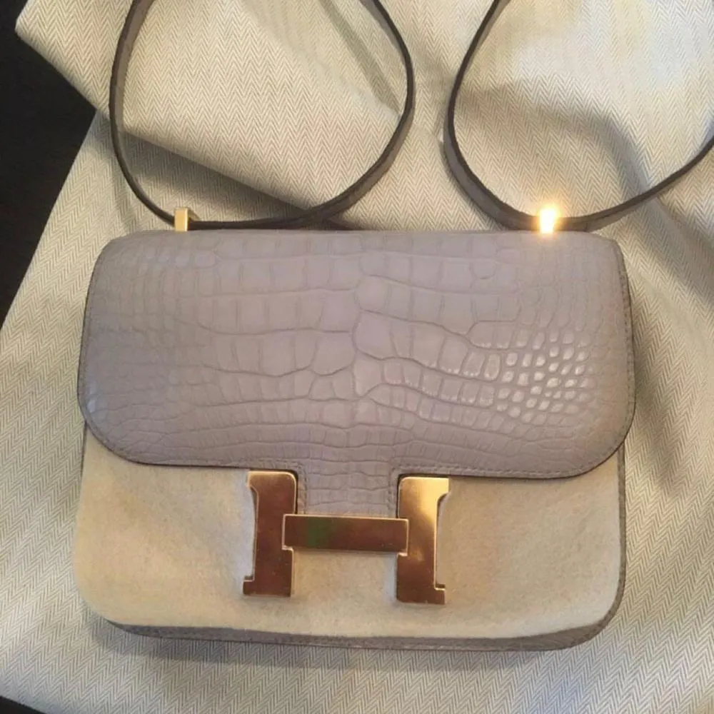 Hermès Constance 18 Gris Perle Alligator Mississippi Matte Gold Hardware GHW