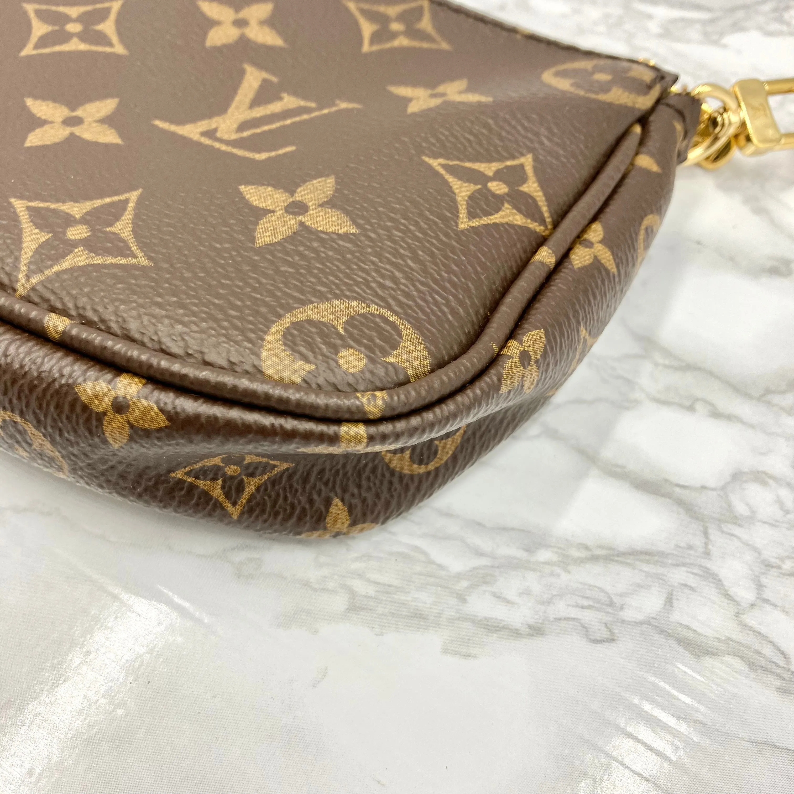 LOUIS VUITTON Monogram Multi Pochette Accessoires