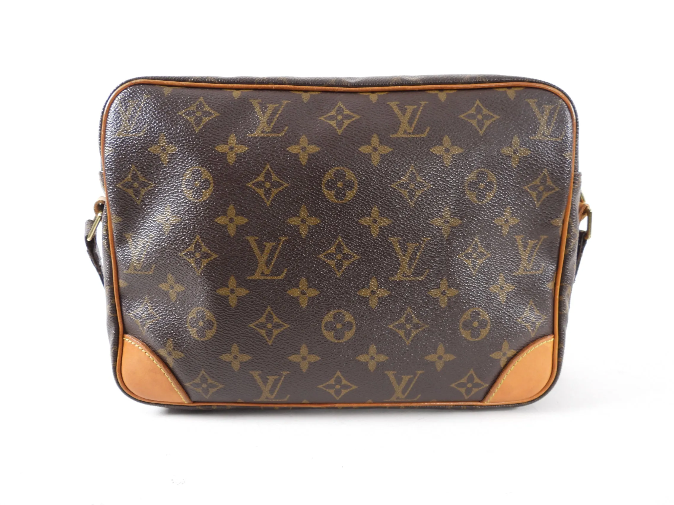 Louis Vuitton Monogram Nile Messenger Bag