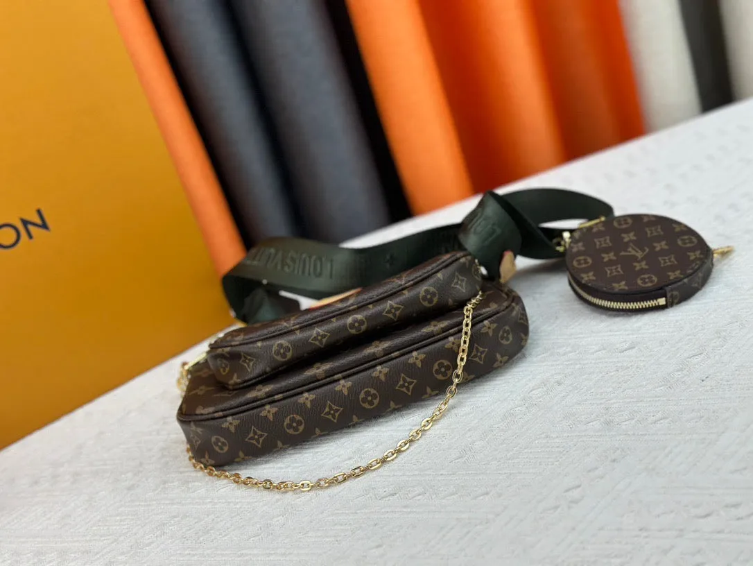 LV Multi Pochette Accessoires