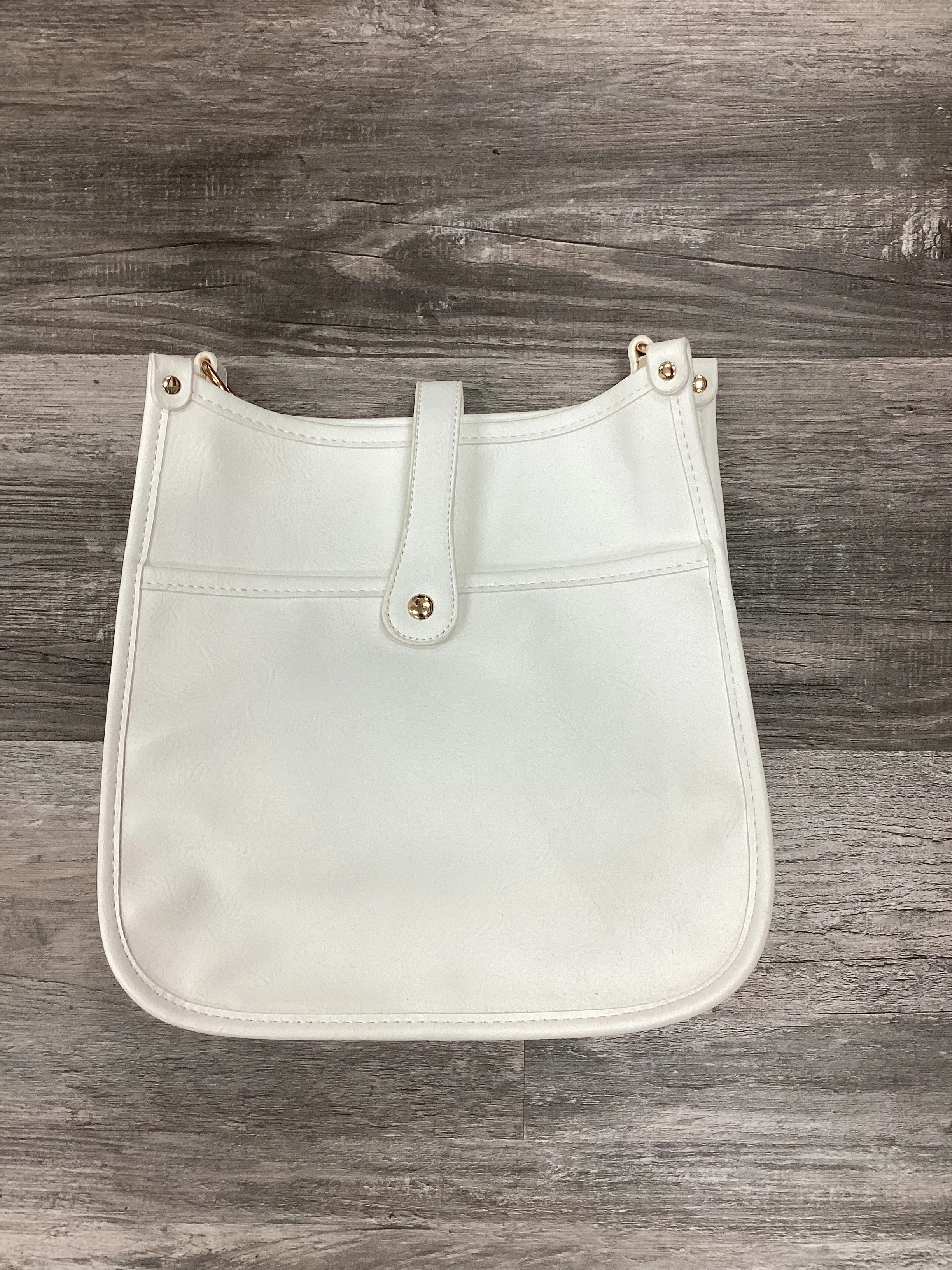 White Vintage Vegan Leather Messenger Bag